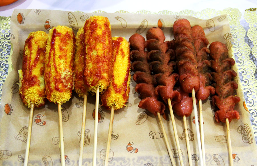 Delicious grilled sausage