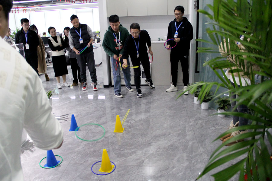 Group interactive game