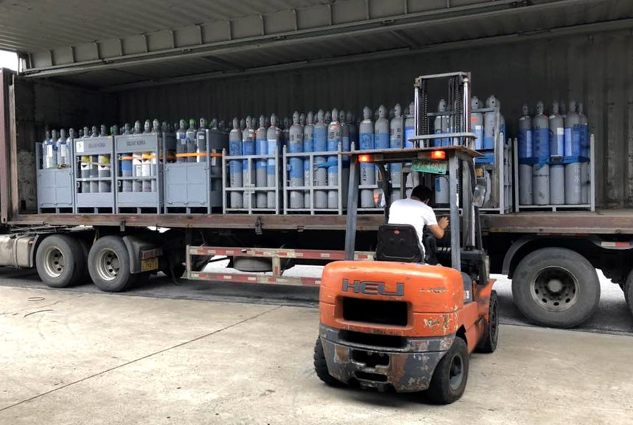 Cylinder transportation