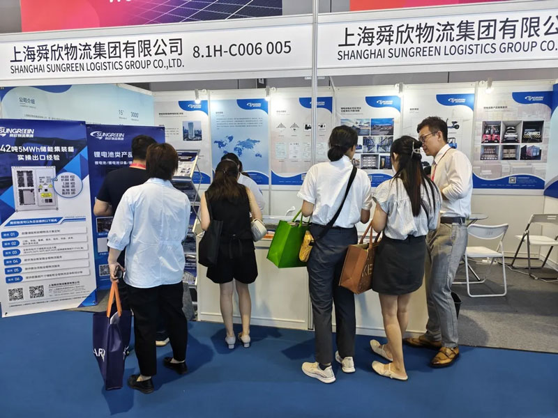 Booth consulting customer1