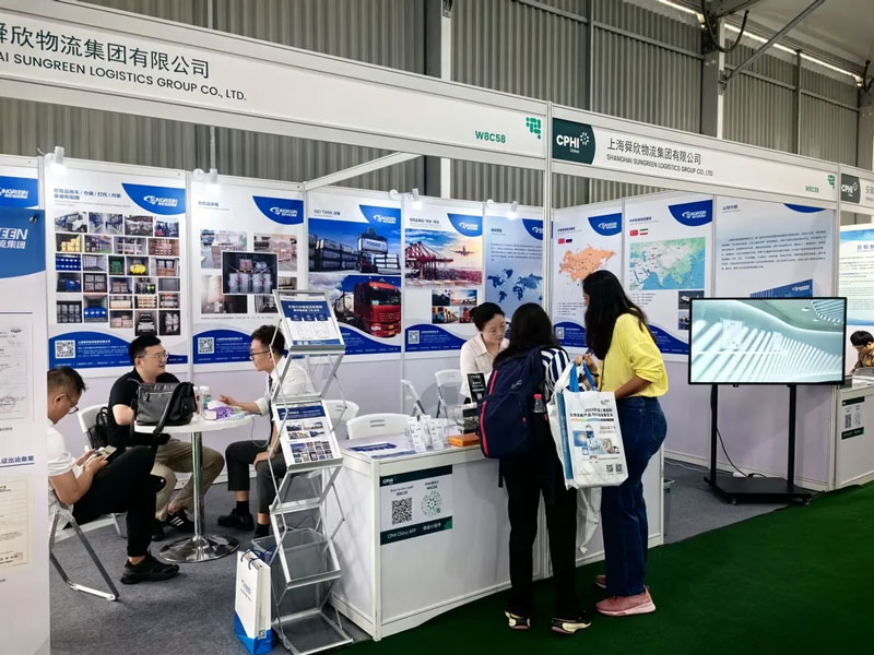 Sungreen Logistics booth visitor7