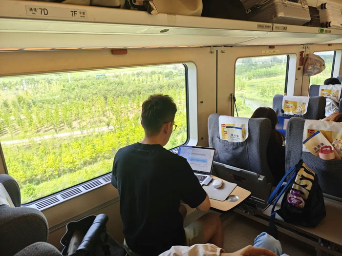 The drip on the train 1