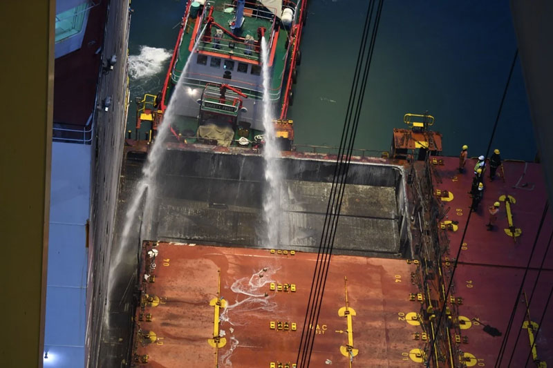 MSC CAPE TOWN III exploded