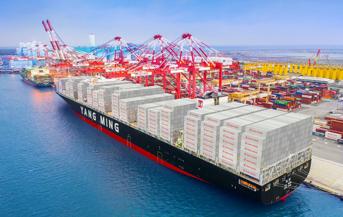 ONE and Yang Ming executives speak out on the strike at the East Terminal