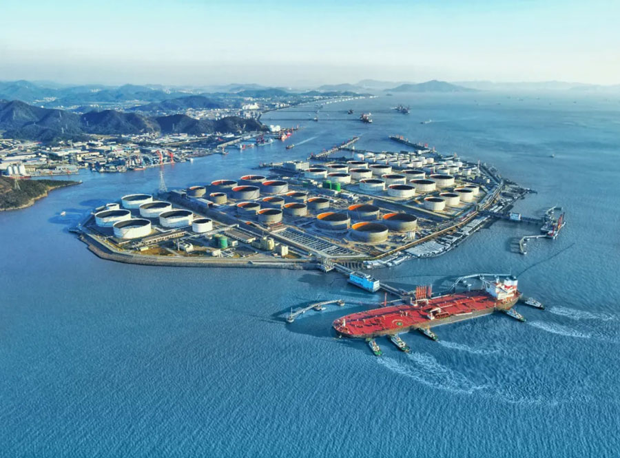 It is divided into 14 main port areas and 6 general port areas