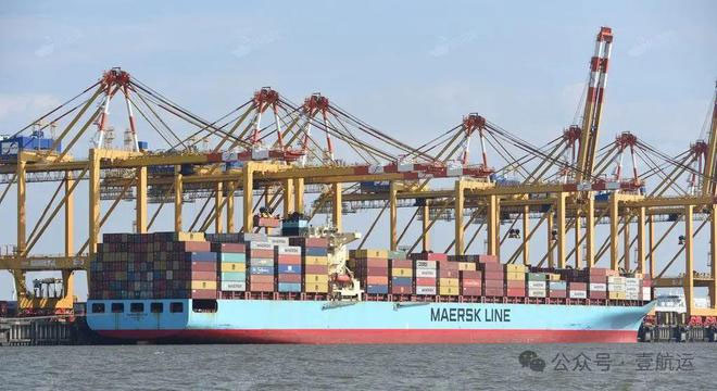 No information was received that the Maersk Seletar was also denied entry