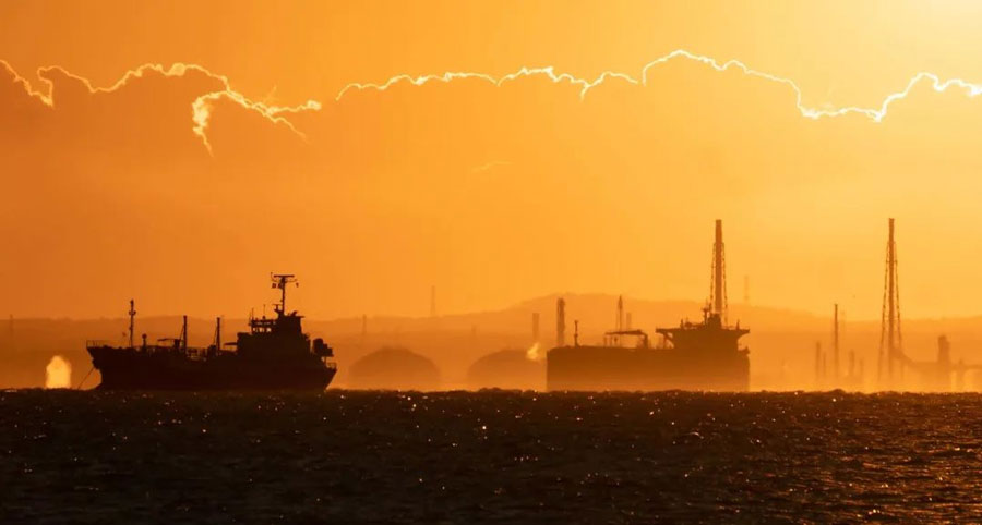 Global tanker freight rates are expected to rise in 2025