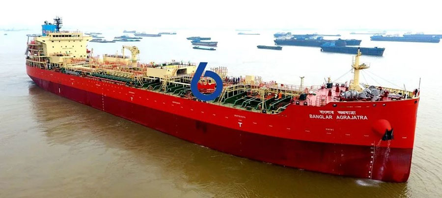 BSC returns to the shipping market with purchase of 12 container ships